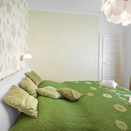 Apartment Astra 1 Prag