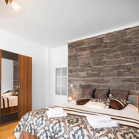 Apartment Astra 1