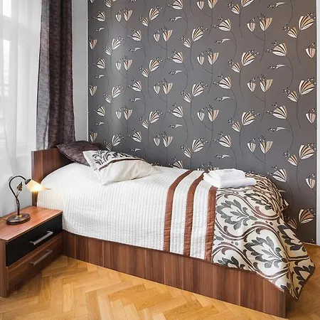 Apartment Astra 1