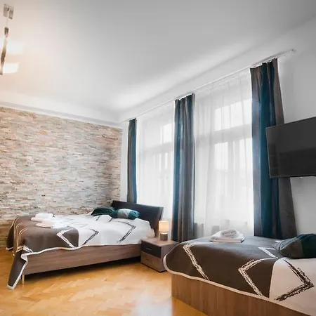Astra 1 * Praha